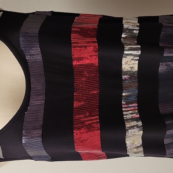 Torrid tank top - Picture 2 of 7